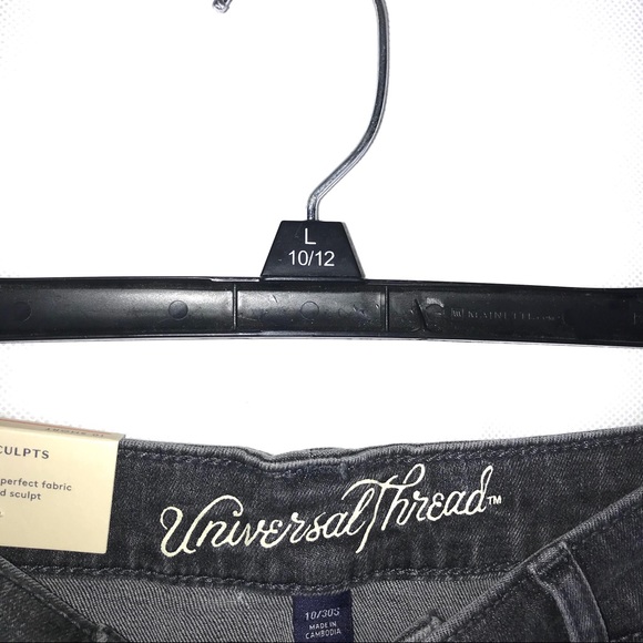 NEW Universal Thread Distressed Skinny Jeans sz 10 - Picture 5 of 8